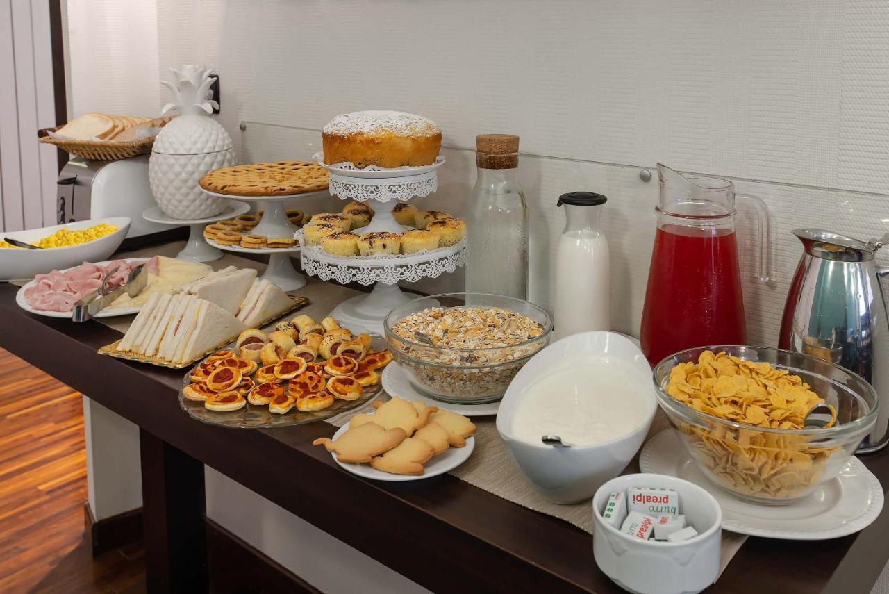 Merulana Inn Guest House Roma Ngoại thất bức ảnh