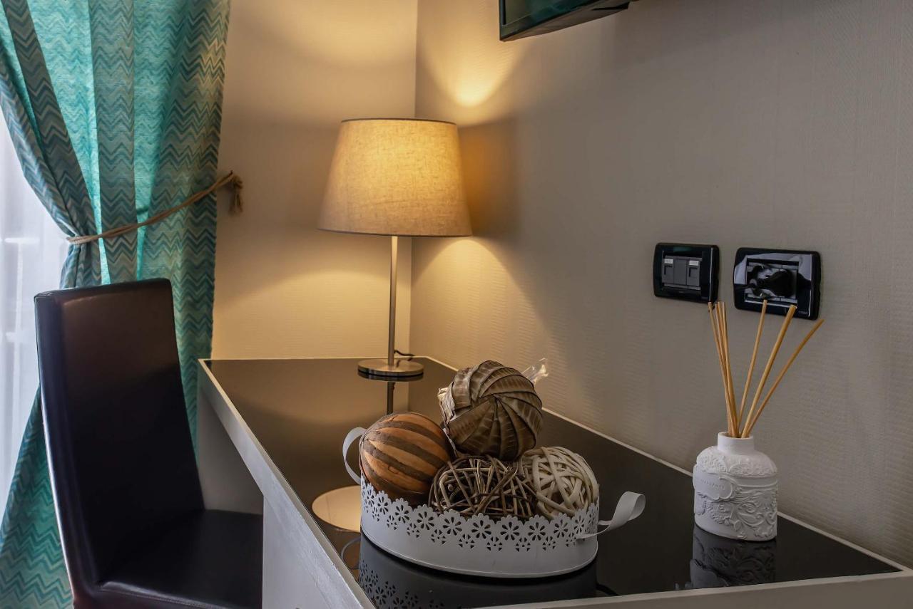 Merulana Inn Guest House Roma Ngoại thất bức ảnh