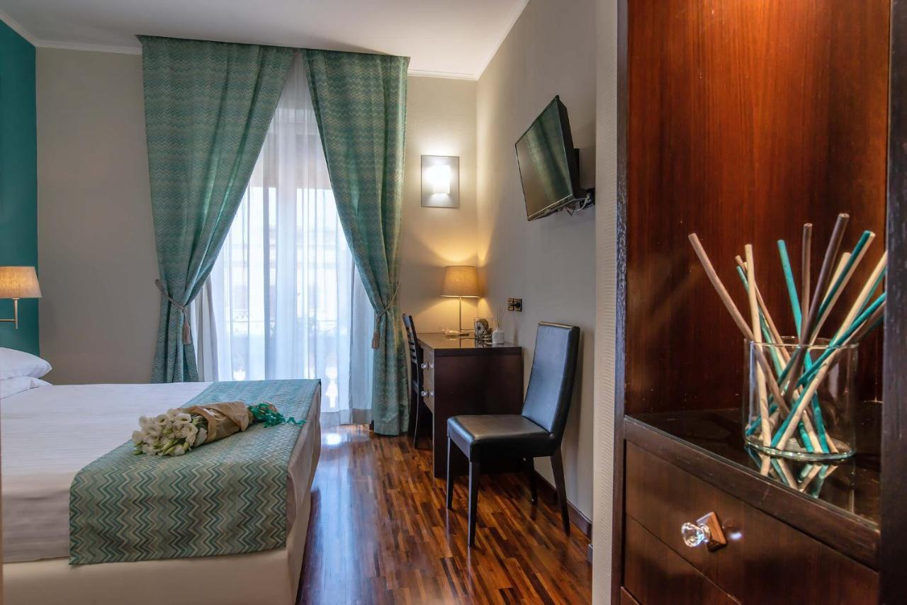 Merulana Inn Guest House Roma Ngoại thất bức ảnh